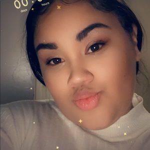 Meet your Posher, Angelica